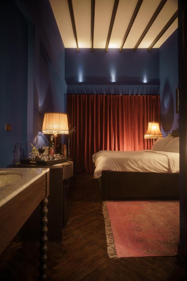 Baan Tuk Din Hotel Бангкок Екстер'єр фото