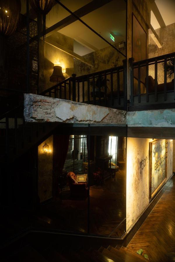 Baan Tuk Din Hotel Бангкок Екстер'єр фото