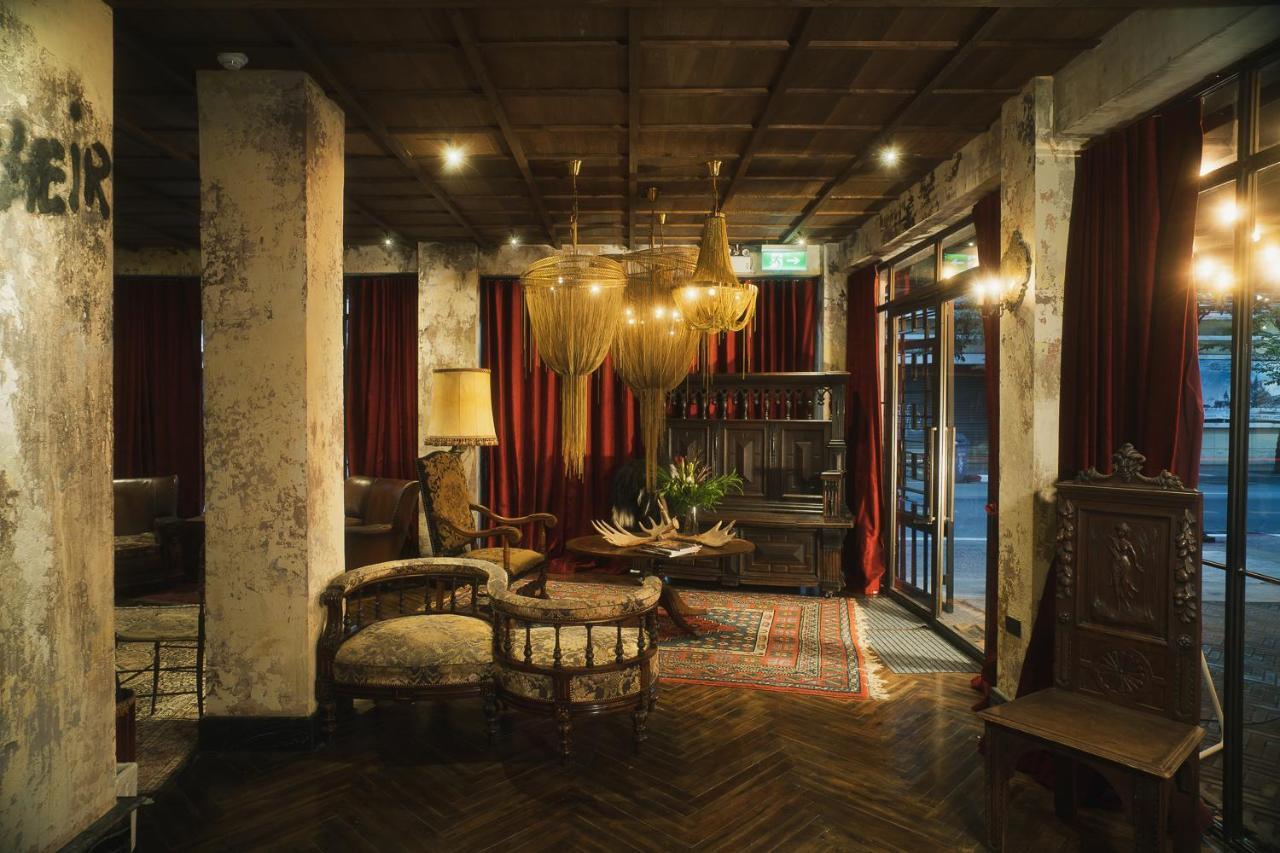 Baan Tuk Din Hotel Бангкок Екстер'єр фото