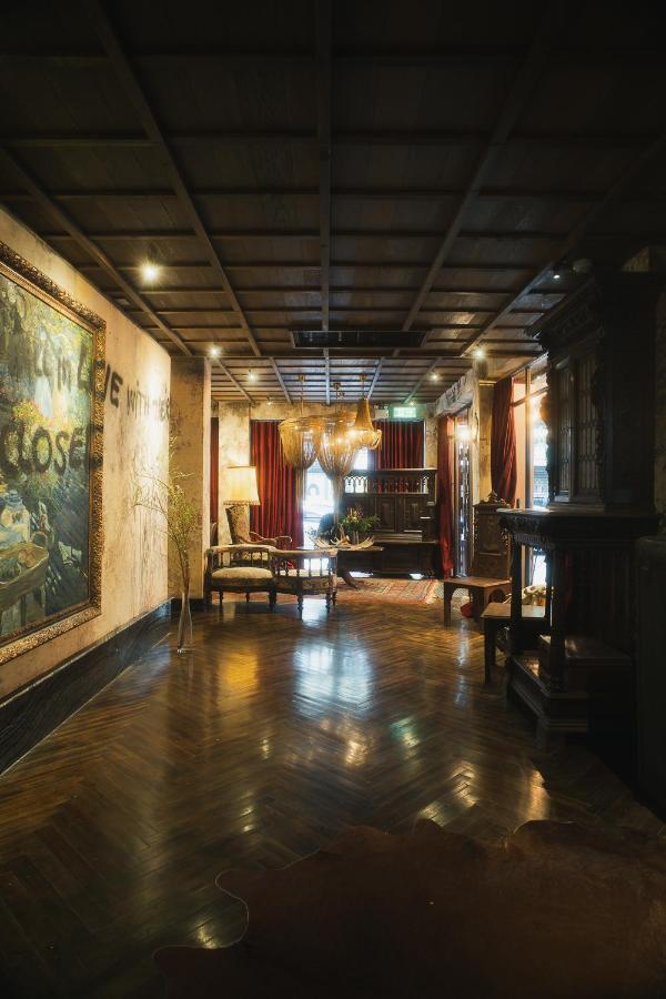 Baan Tuk Din Hotel Бангкок Екстер'єр фото