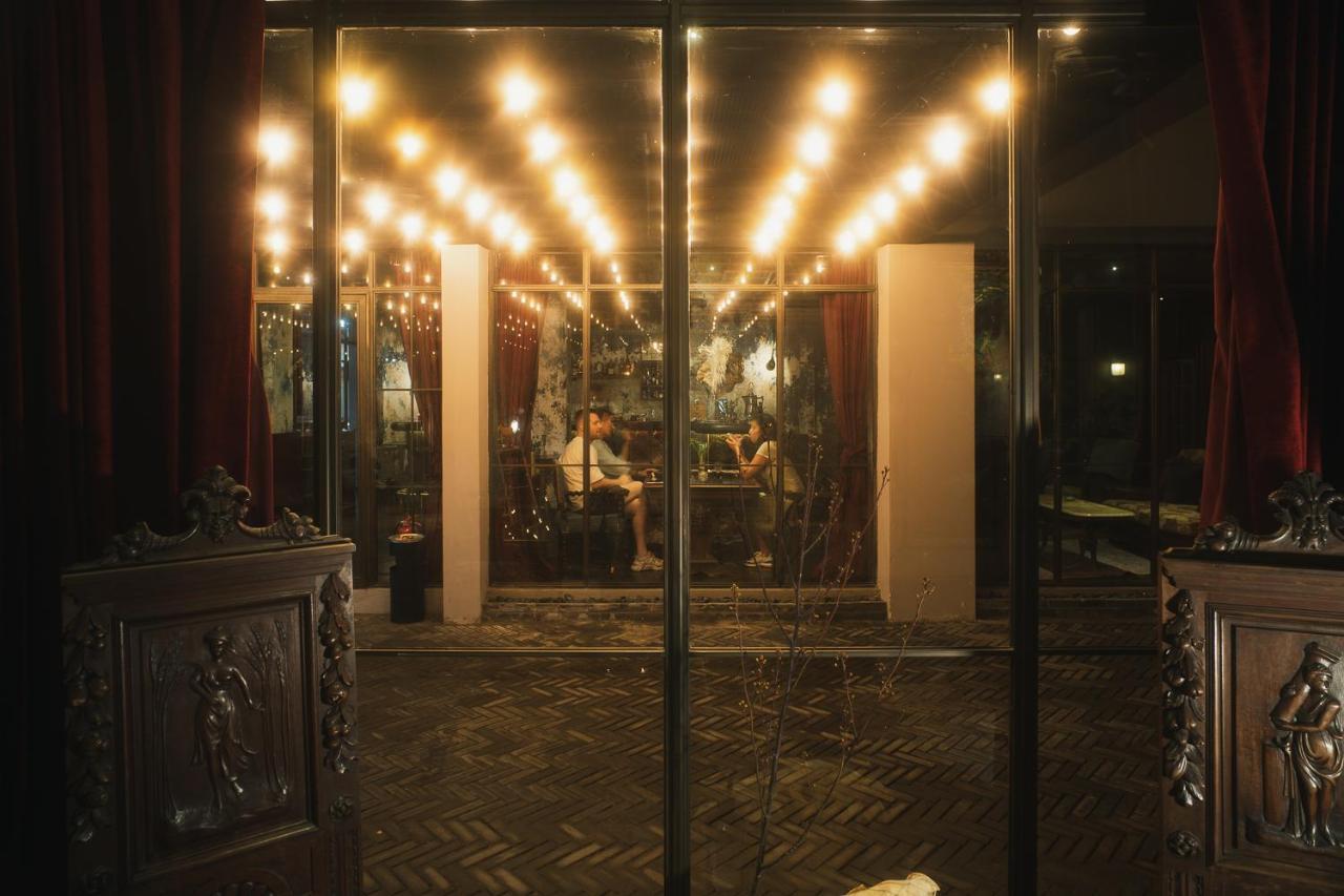 Baan Tuk Din Hotel Бангкок Екстер'єр фото