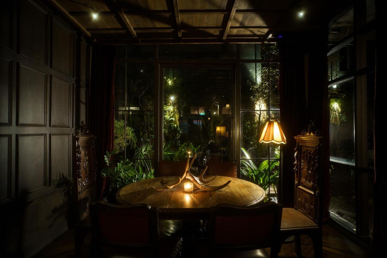 Baan Tuk Din Hotel Бангкок Екстер'єр фото