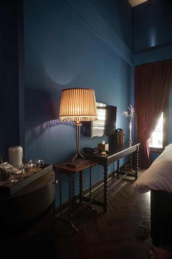 Baan Tuk Din Hotel Бангкок Екстер'єр фото