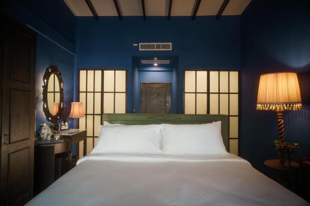 Baan Tuk Din Hotel Бангкок Екстер'єр фото